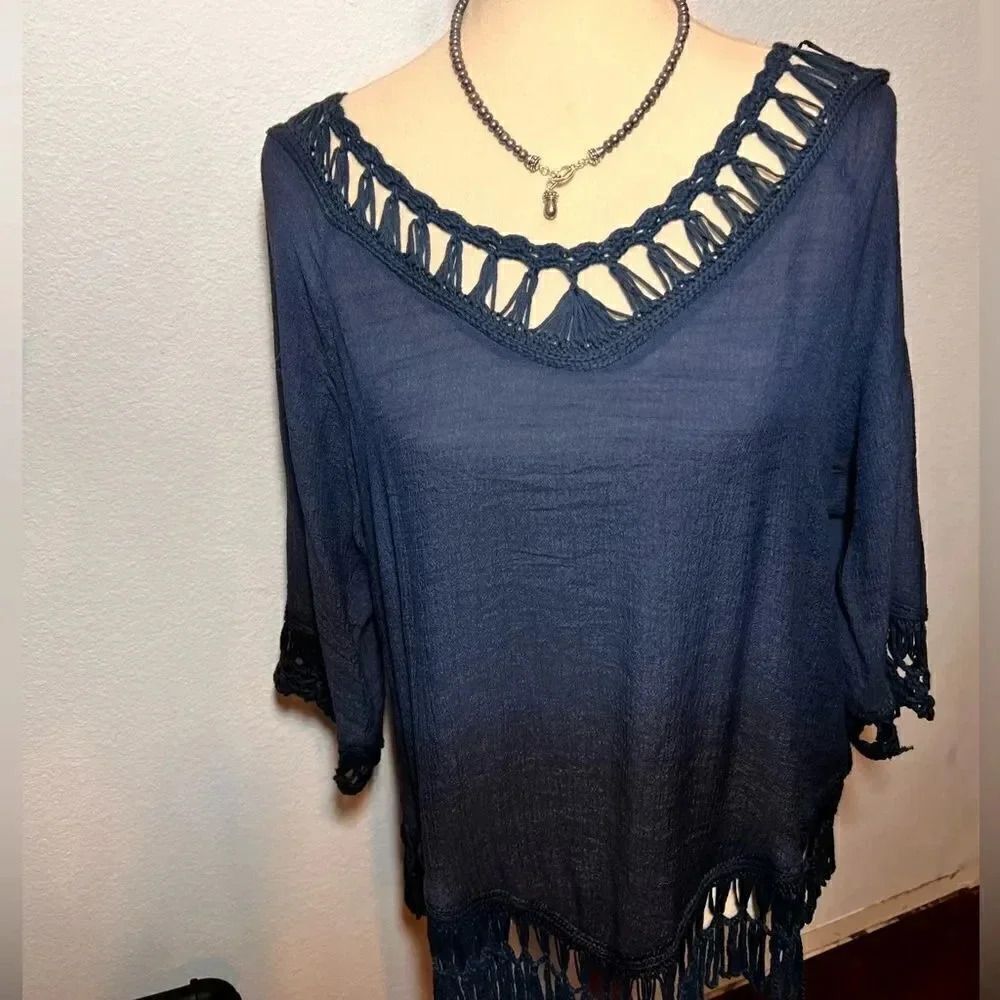 NWOT Peter Nygard Blue 3/4 Sleeve Top with Crochet Collar,Hemline & Cuffs #48
